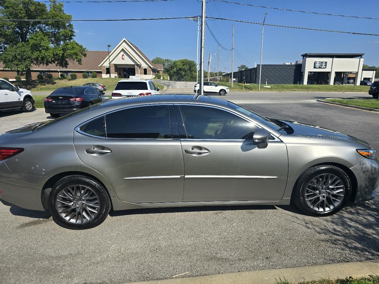Lexus ES 350 Sedan 2018
