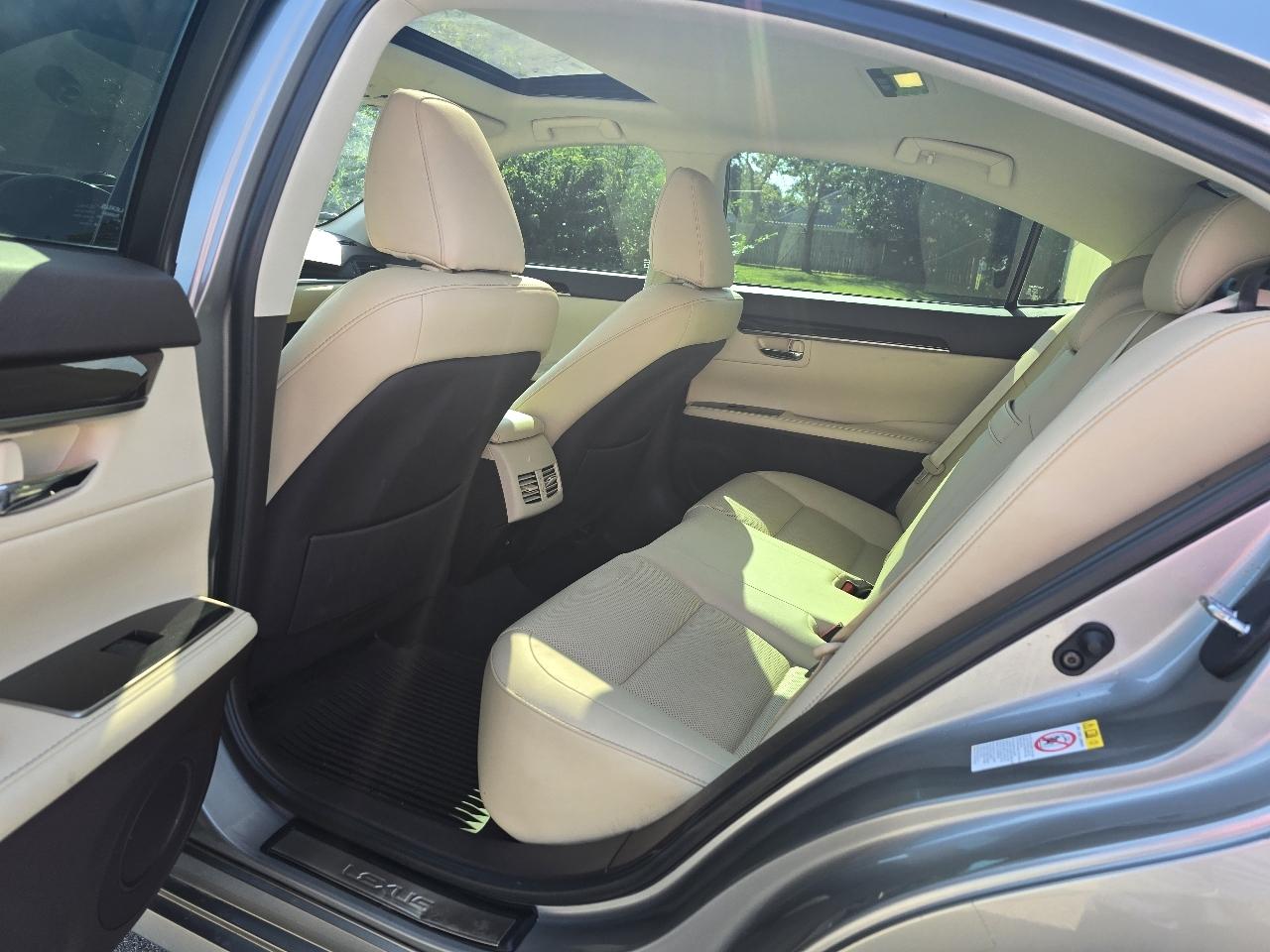 Lexus ES 350 Sedan 2018