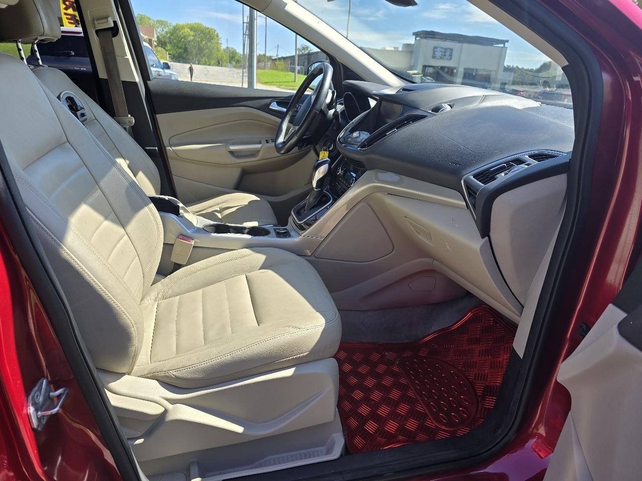 Ford Escape SEL 4WD 2013