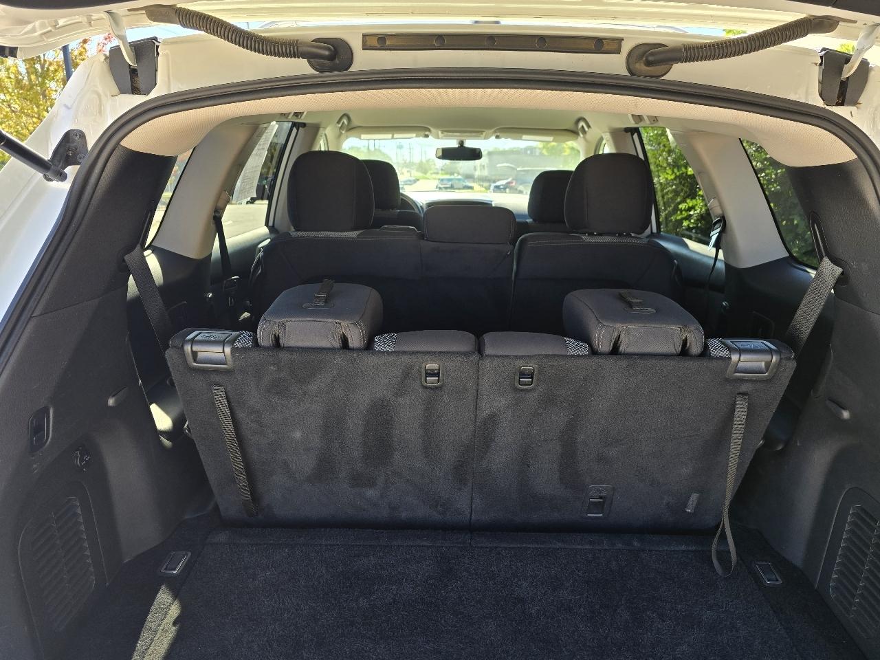 Nissan Pathfinder SV 4WD 2017