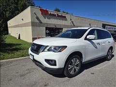 2017 Nissan Pathfinder 