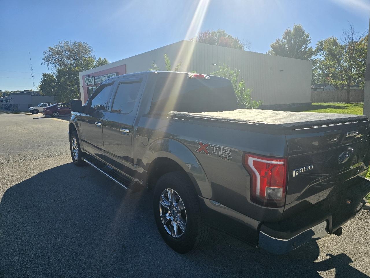 Ford F-150 XLT SuperCrew 5.5-ft. Bed 4WD 2017