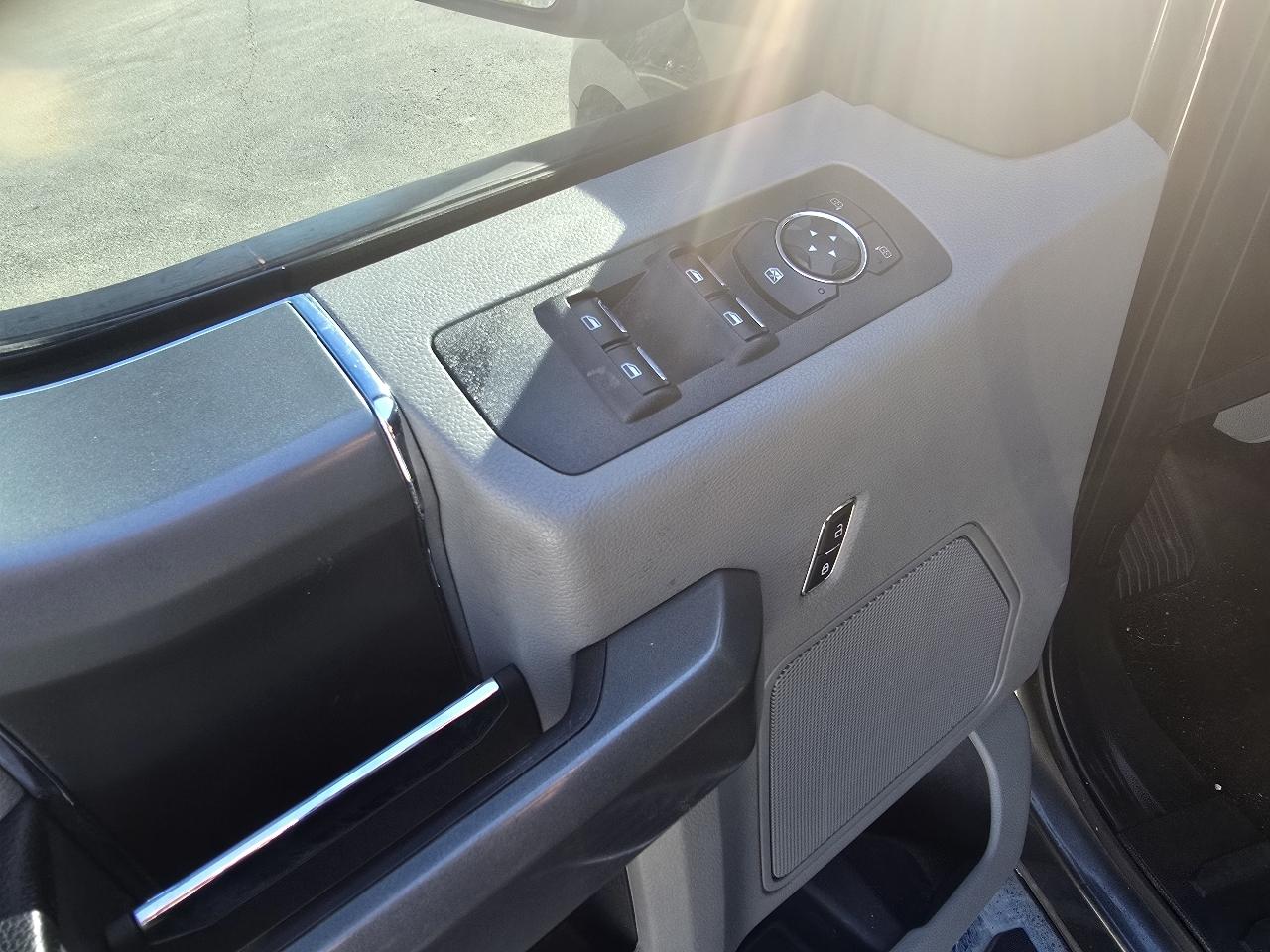 Ford F-150 XLT SuperCrew 5.5-ft. Bed 4WD 2017