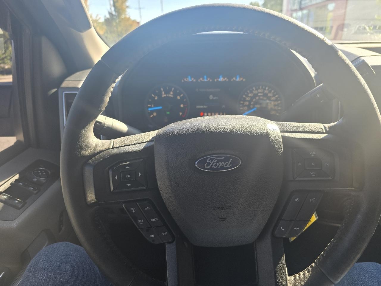 Ford F-150 XLT SuperCrew 5.5-ft. Bed 4WD 2017