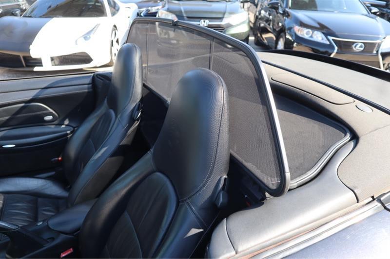 Porsche 911 Carrera Cabriolet 2003