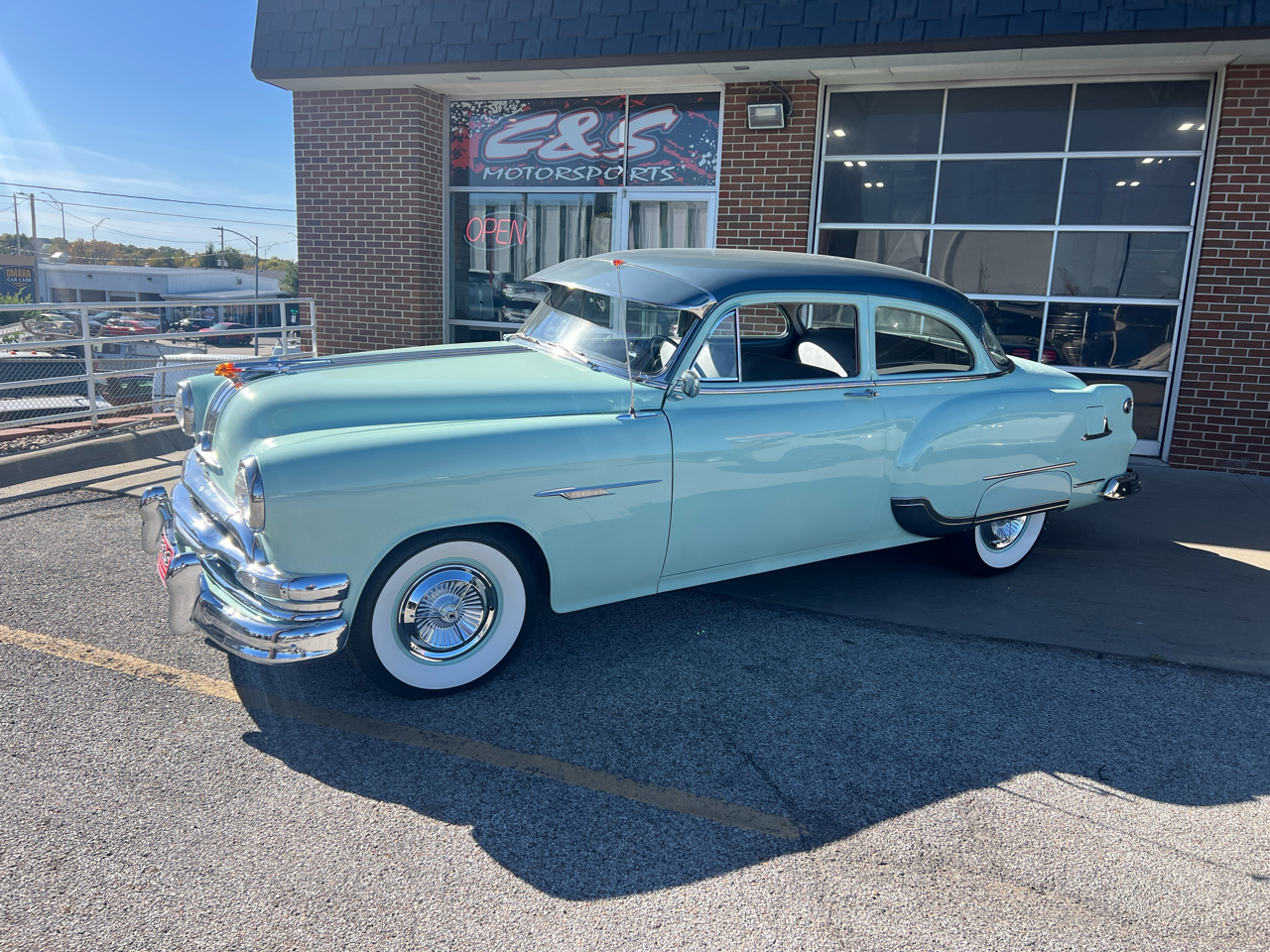 Pontiac Chieftain  1954 Pontiac Chieftain  1954