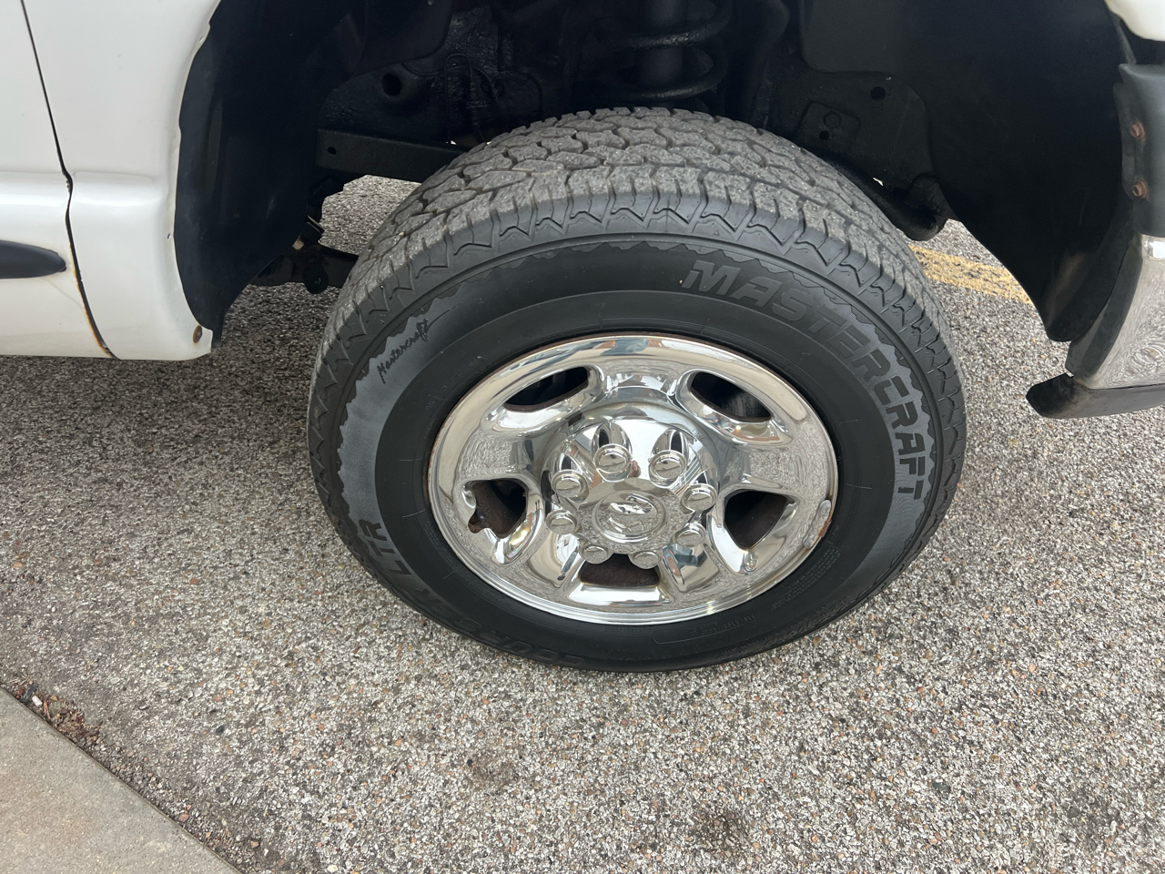 Dodge Ram 2500 4WD Reg Cab 140.5" SXT 2009