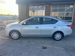 2013 Nissan Versa 