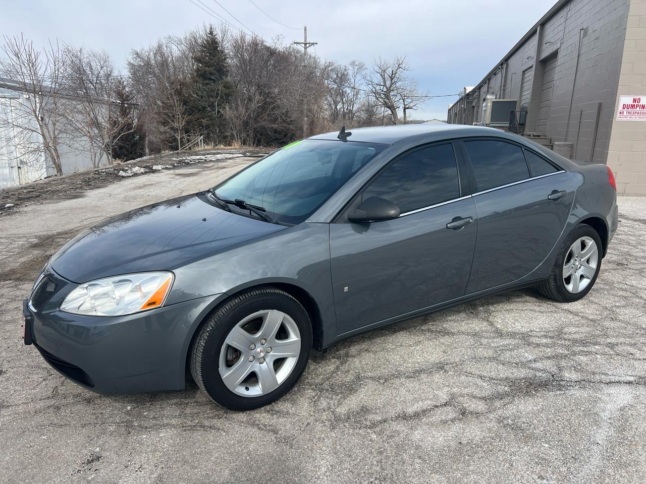 Pontiac G6 4dr Sdn w/1SA *Ltd Avail* 2009