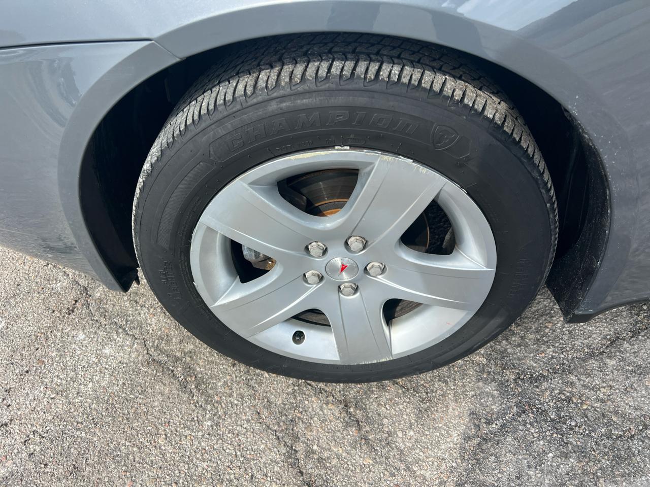 Pontiac G6 4dr Sdn w/1SA *Ltd Avail* 2009