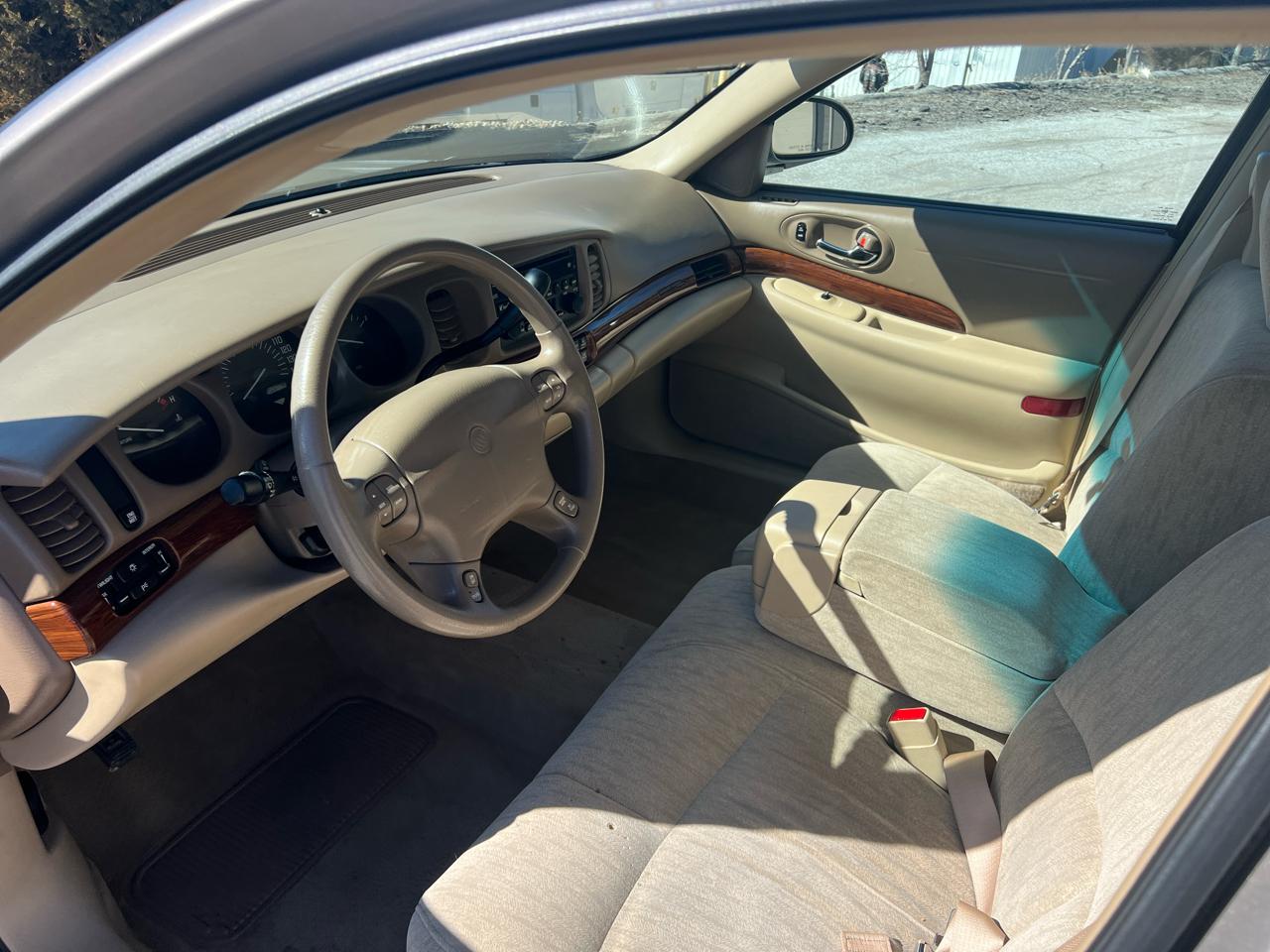 Buick LeSabre 4dr Sdn Custom 2004