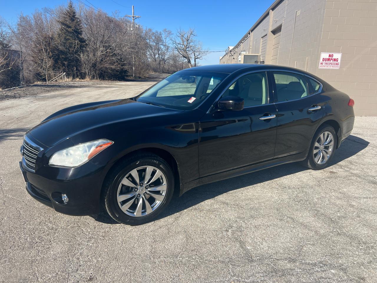 Infiniti M37 4dr Sdn AWD 2012