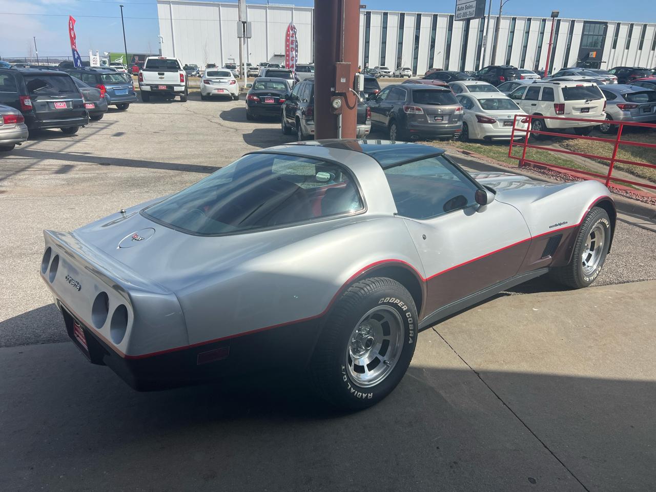 Chevrolet Corvette 2dr Coupe 1982