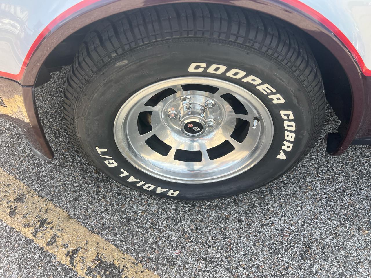 Chevrolet Corvette 2dr Coupe 1982