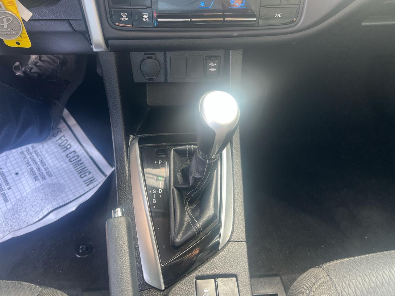 Toyota Corolla 50th Anniversary Special Edition CVT (Natl) 2017