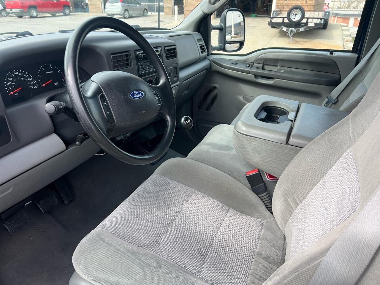 Ford Super Duty F-250 Supercab 142" XLT 4WD 2003