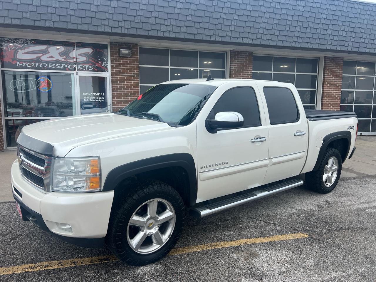 Chevrolet Silverado 1500 4WD Crew Cab 143.5" LTZ 2011