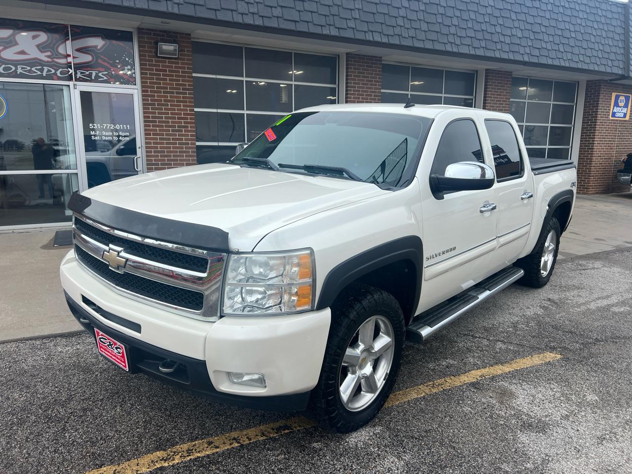 Chevrolet Silverado 1500 4WD Crew Cab 143.5" LTZ 2011