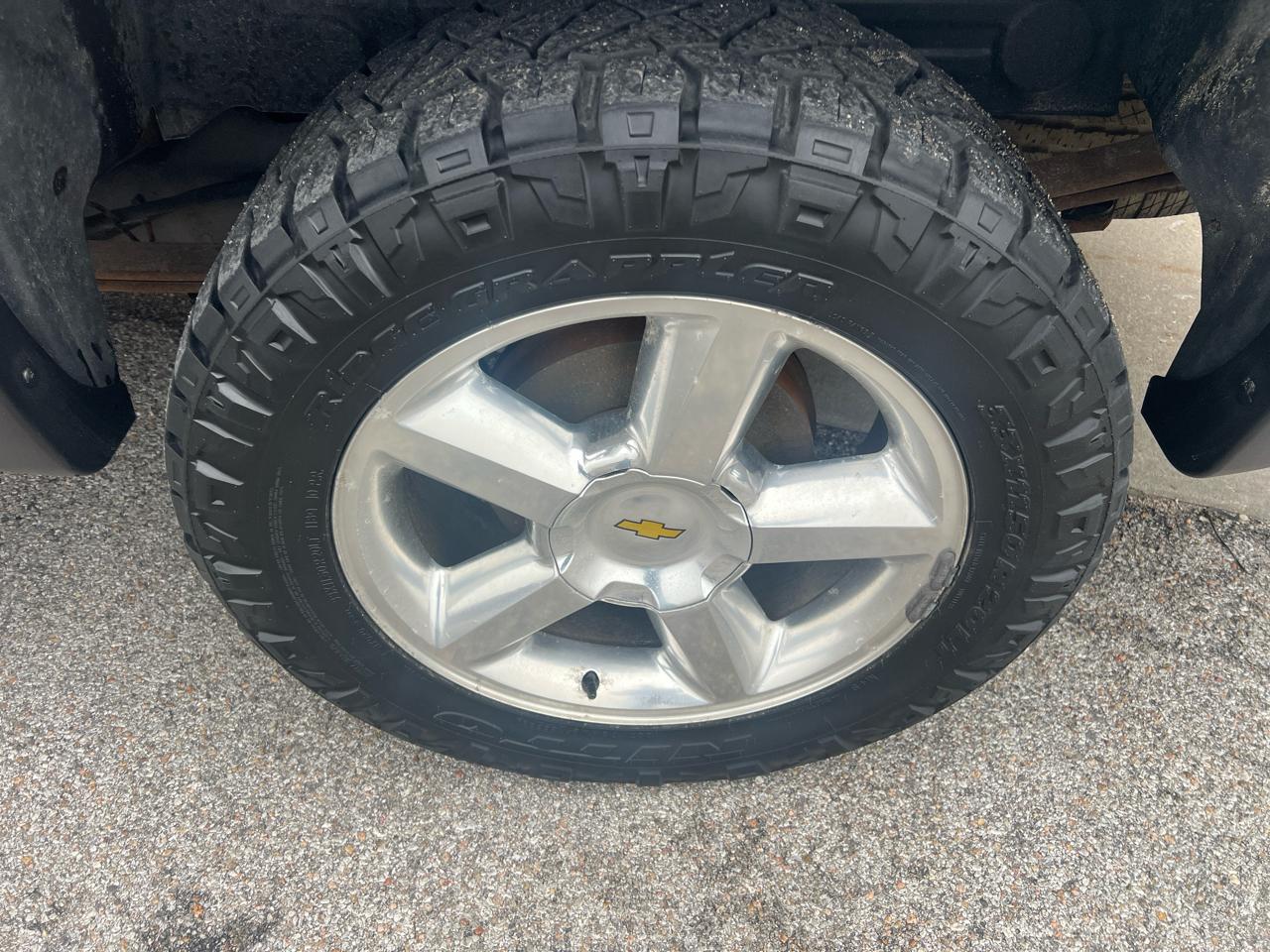 Chevrolet Silverado 1500 4WD Crew Cab 143.5" LTZ 2011