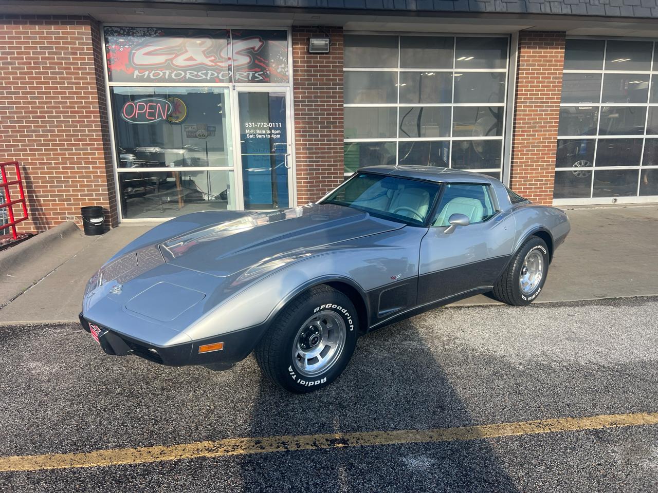 Chevrolet Corvette 1LT 2D Coupe 1978