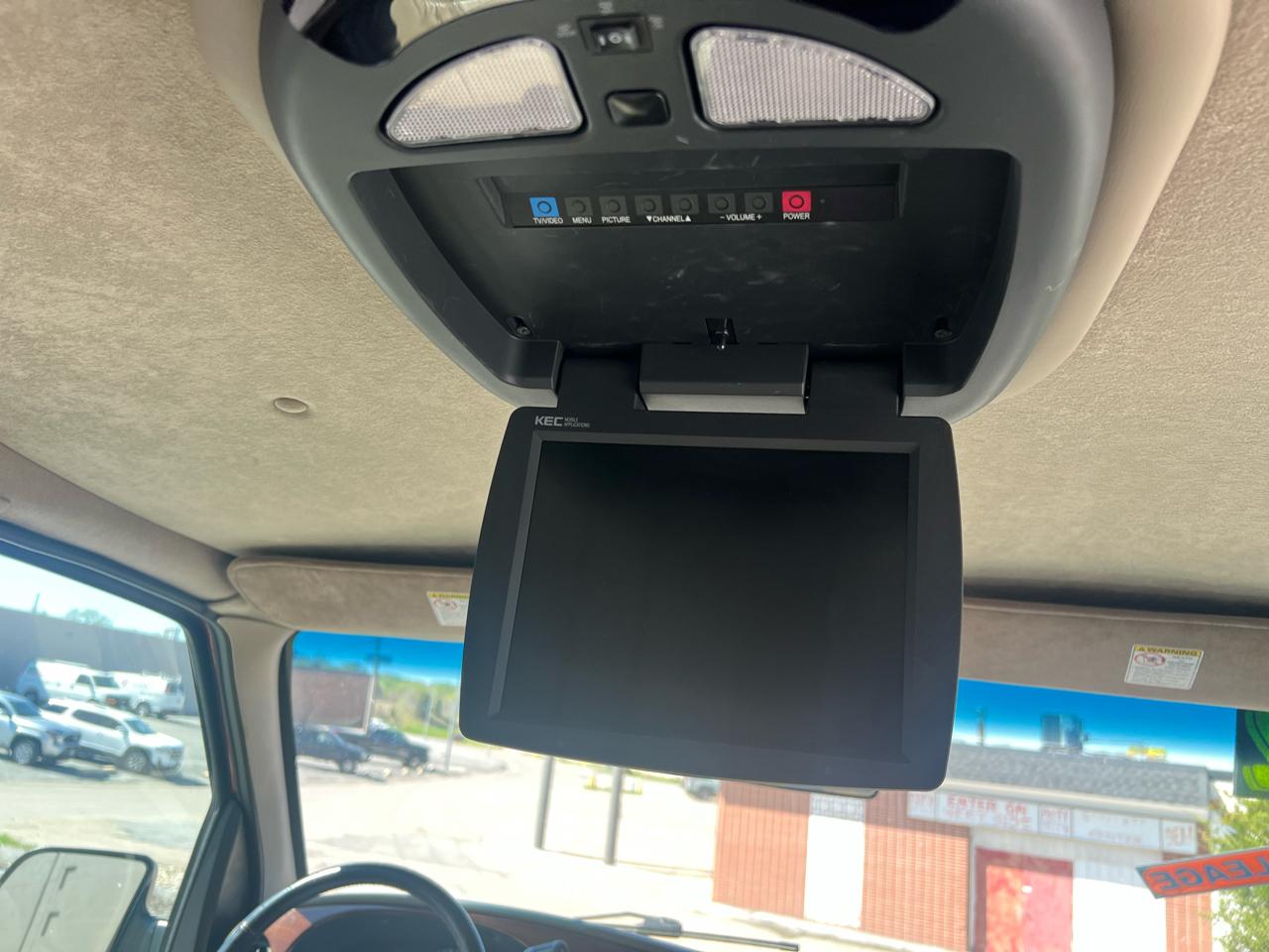 Ford Econoline Cargo Van E-150 2002