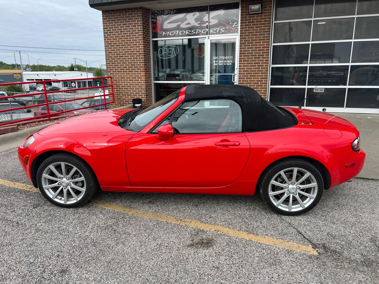 Mazda MX-5 Miata 2dr Conv Grand Touring Manual 2006