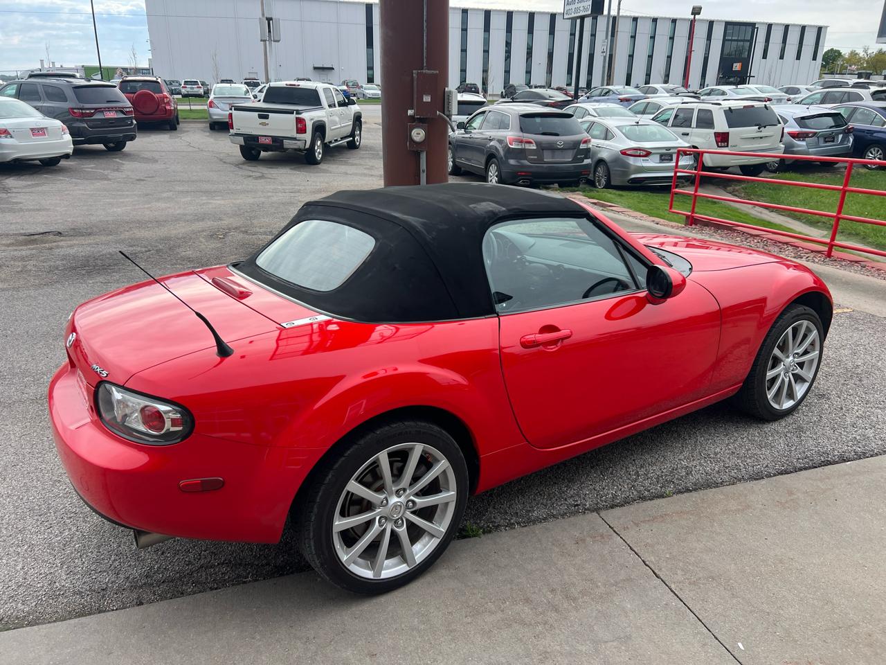 Mazda MX-5 Miata 2dr Conv Grand Touring Manual 2006
