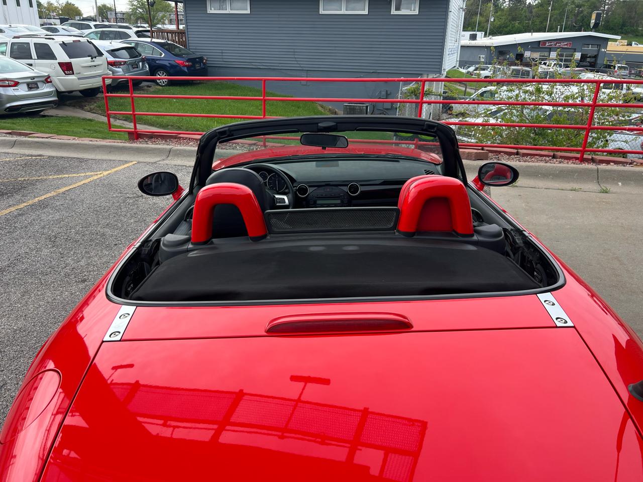 Mazda MX-5 Miata 2dr Conv Grand Touring Manual 2006