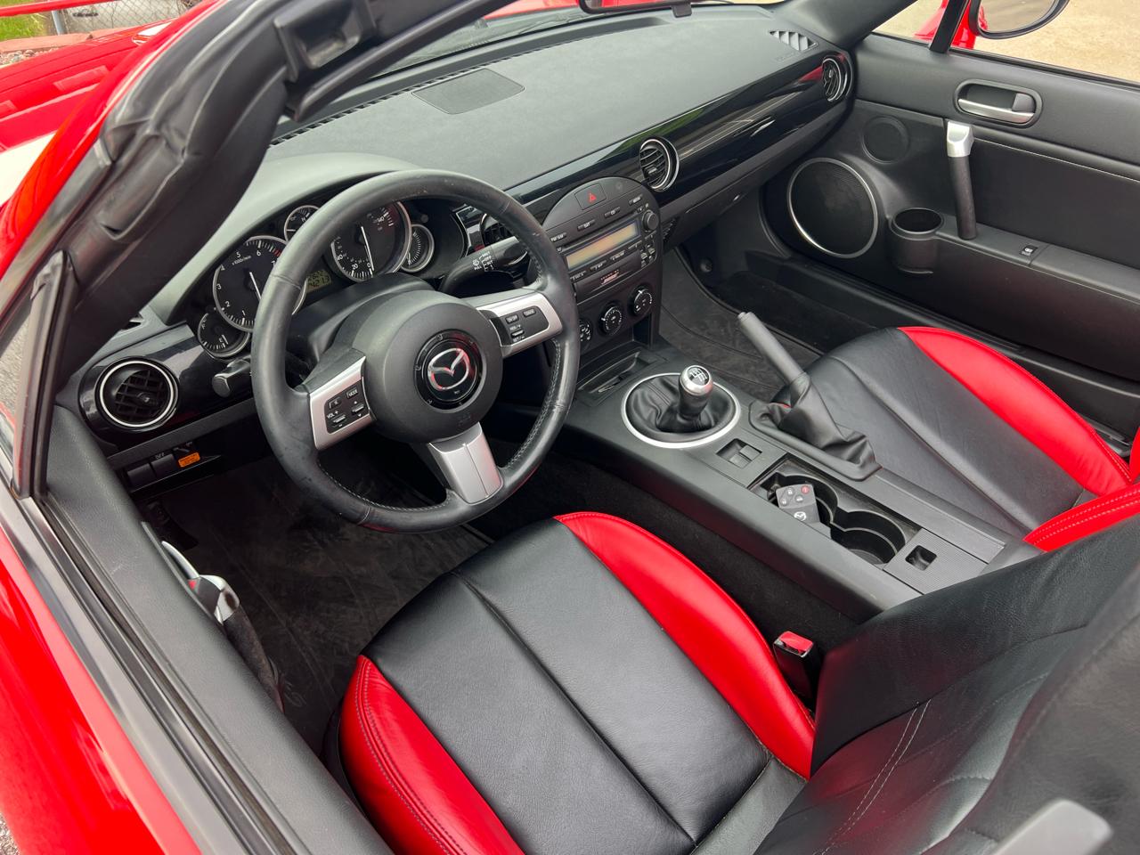 Mazda MX-5 Miata 2dr Conv Grand Touring Manual 2006