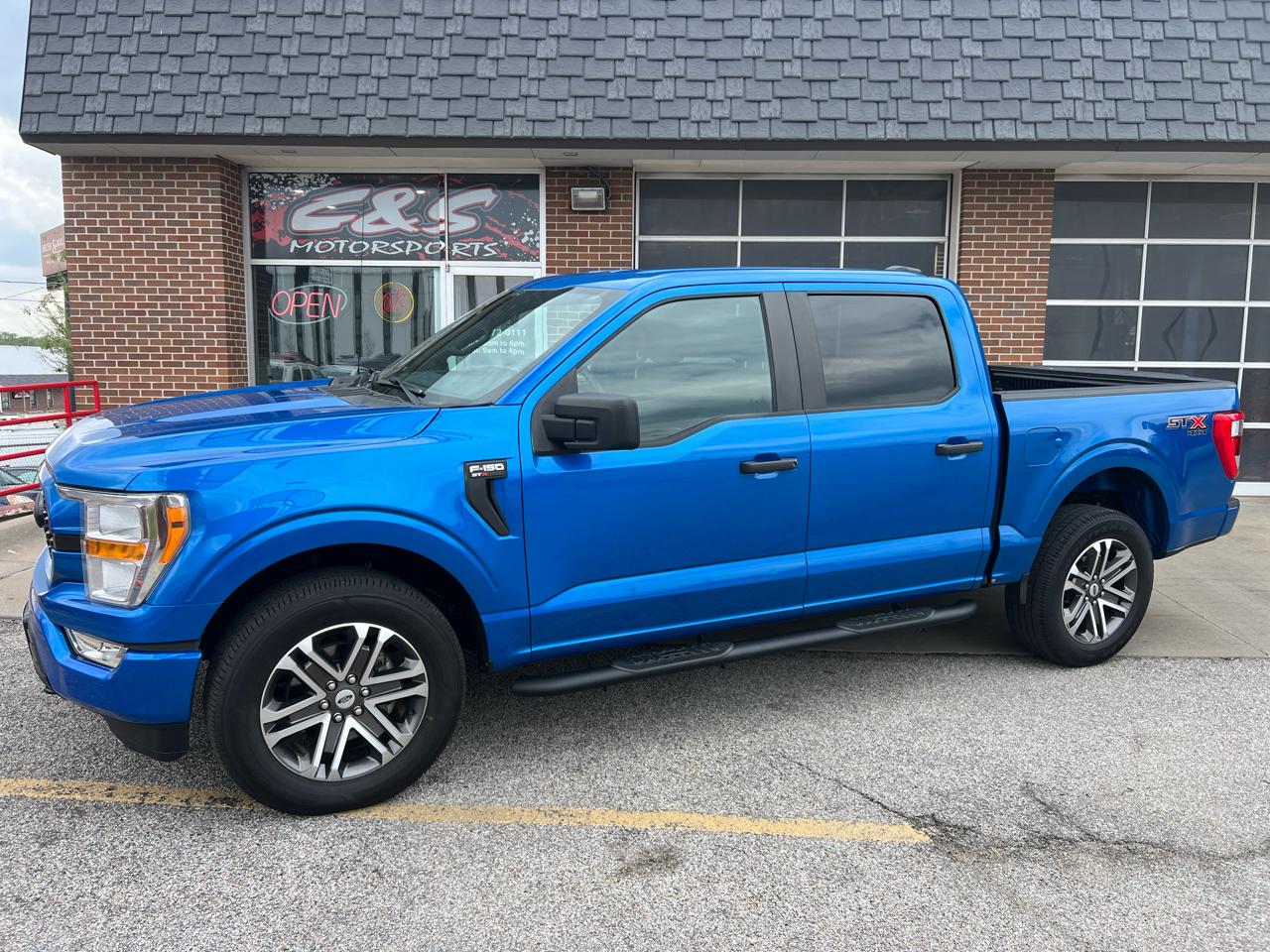Ford F-150 XL 4WD SuperCrew 5.5' Box 2021