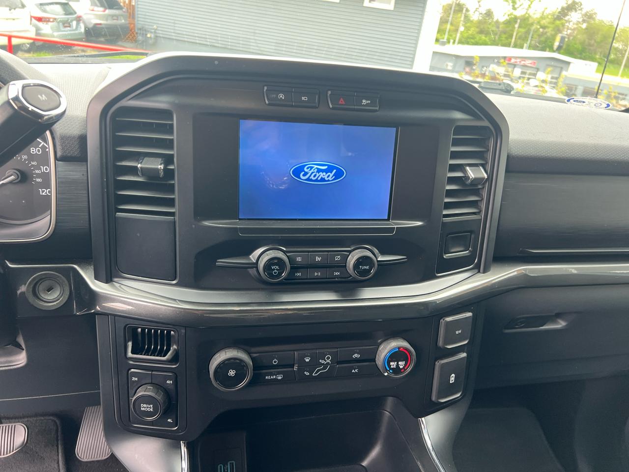 Ford F-150 XL 4WD SuperCrew 5.5' Box 2021