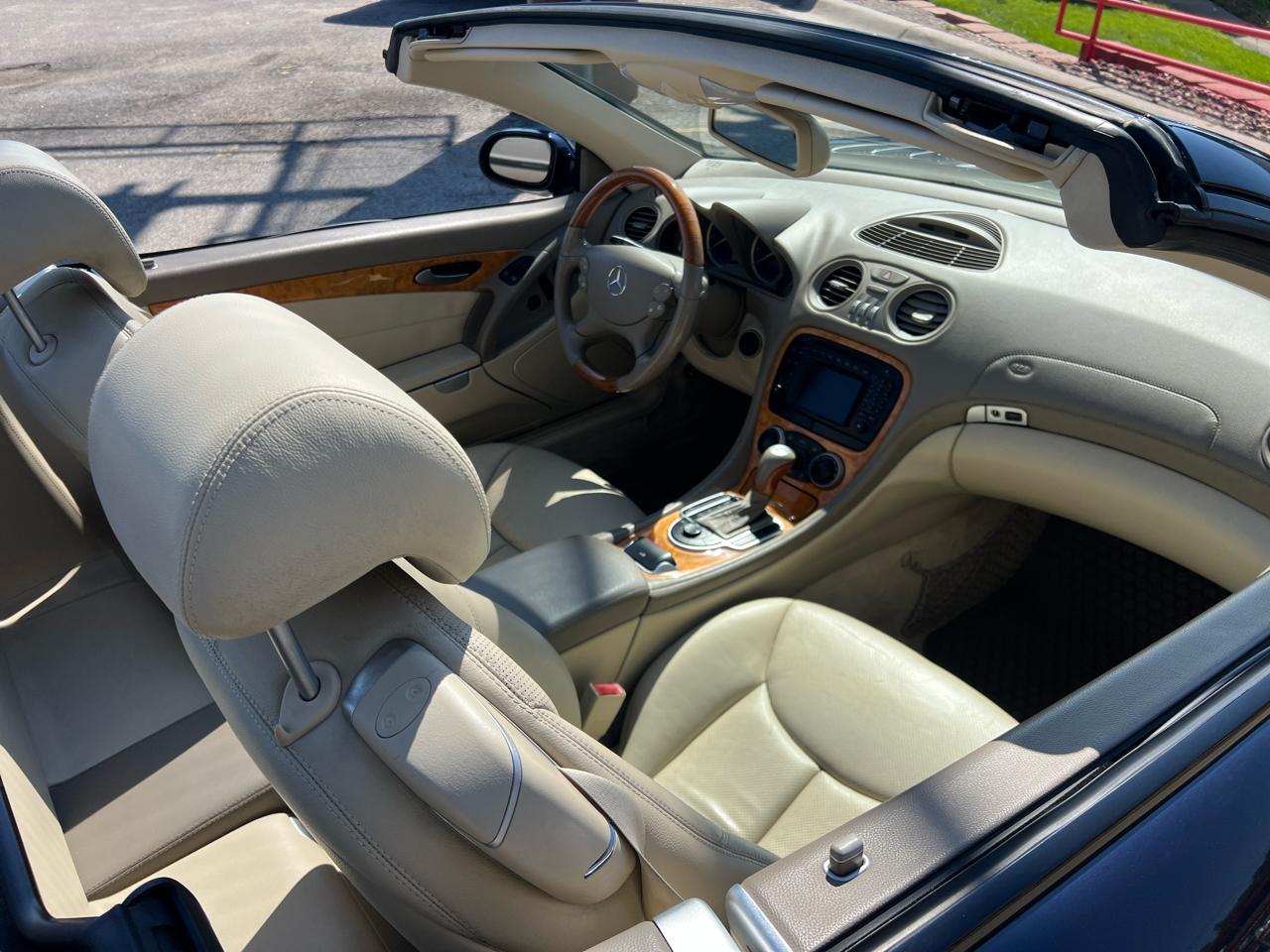 Mercedes-Benz SL-Class 2dr Roadster 5.0L 2003
