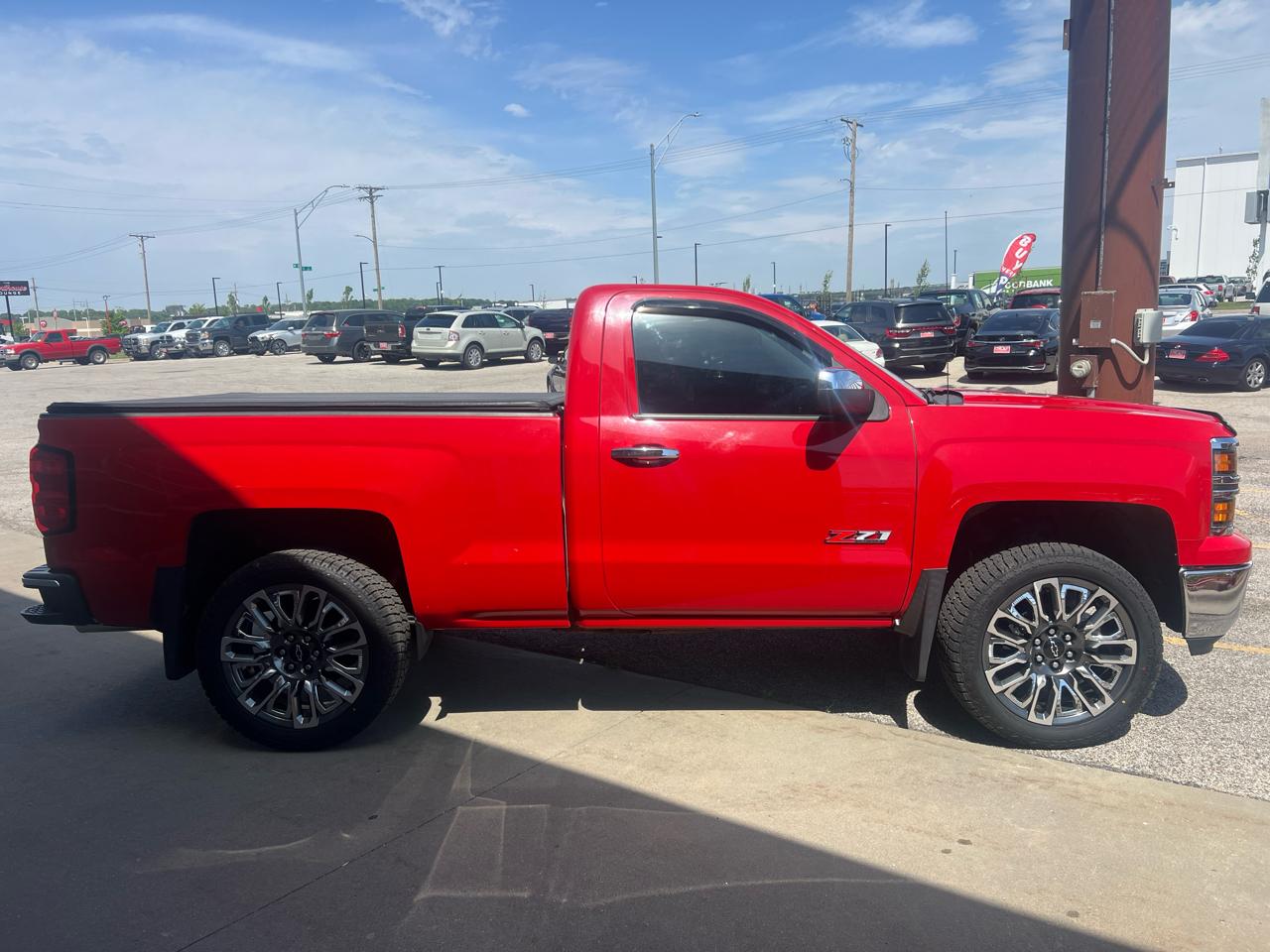Chevrolet Silverado 1500 4WD Reg Cab 119.0" LT w/2LT 2014