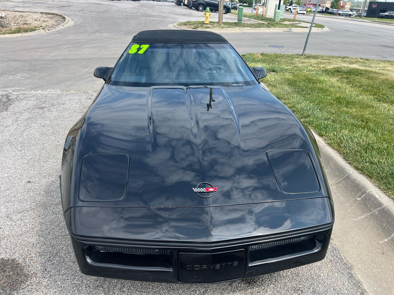 Chevrolet Corvette 2dr Convertible 1987