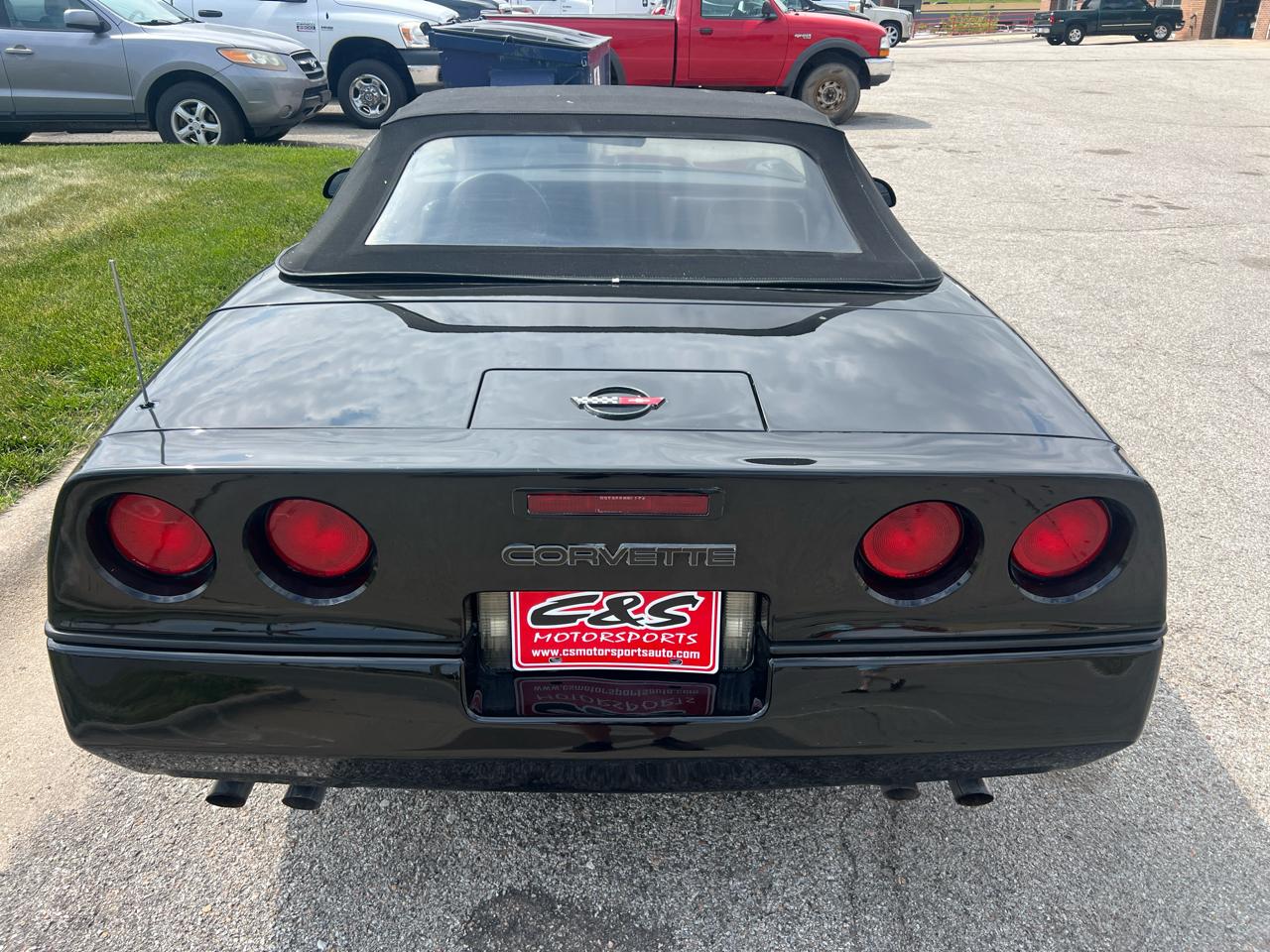 Chevrolet Corvette 2dr Convertible 1987