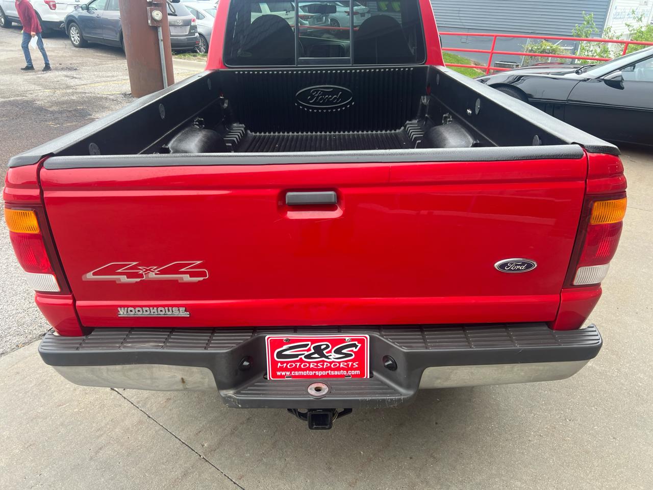 Ford Ranger Reg Cab 112" WB XLT 4WD 1999
