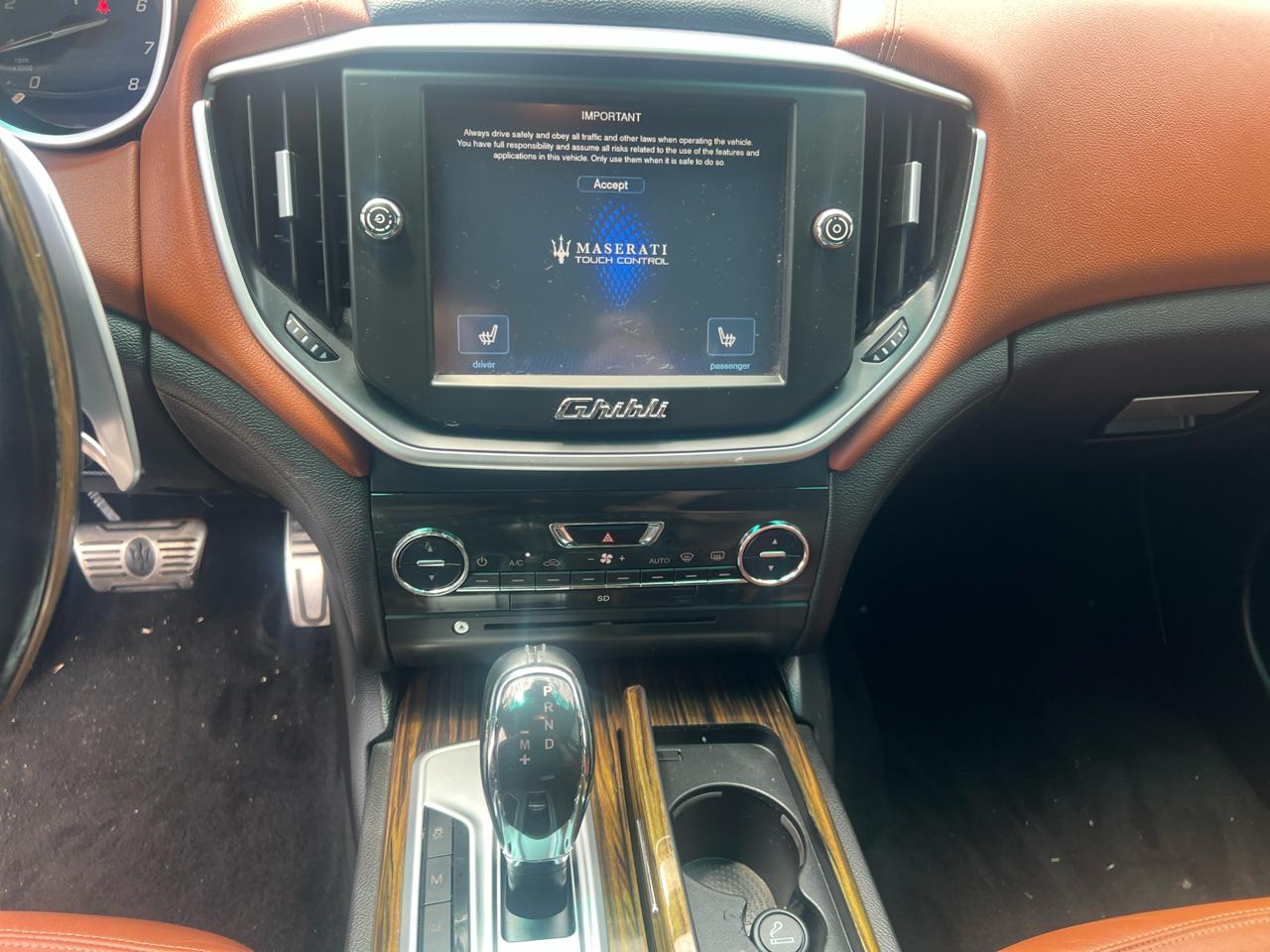 Maserati Ghibli 4dr Sdn S Q4 2014