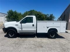 2004 Ford Super Duty F-350 SRW 