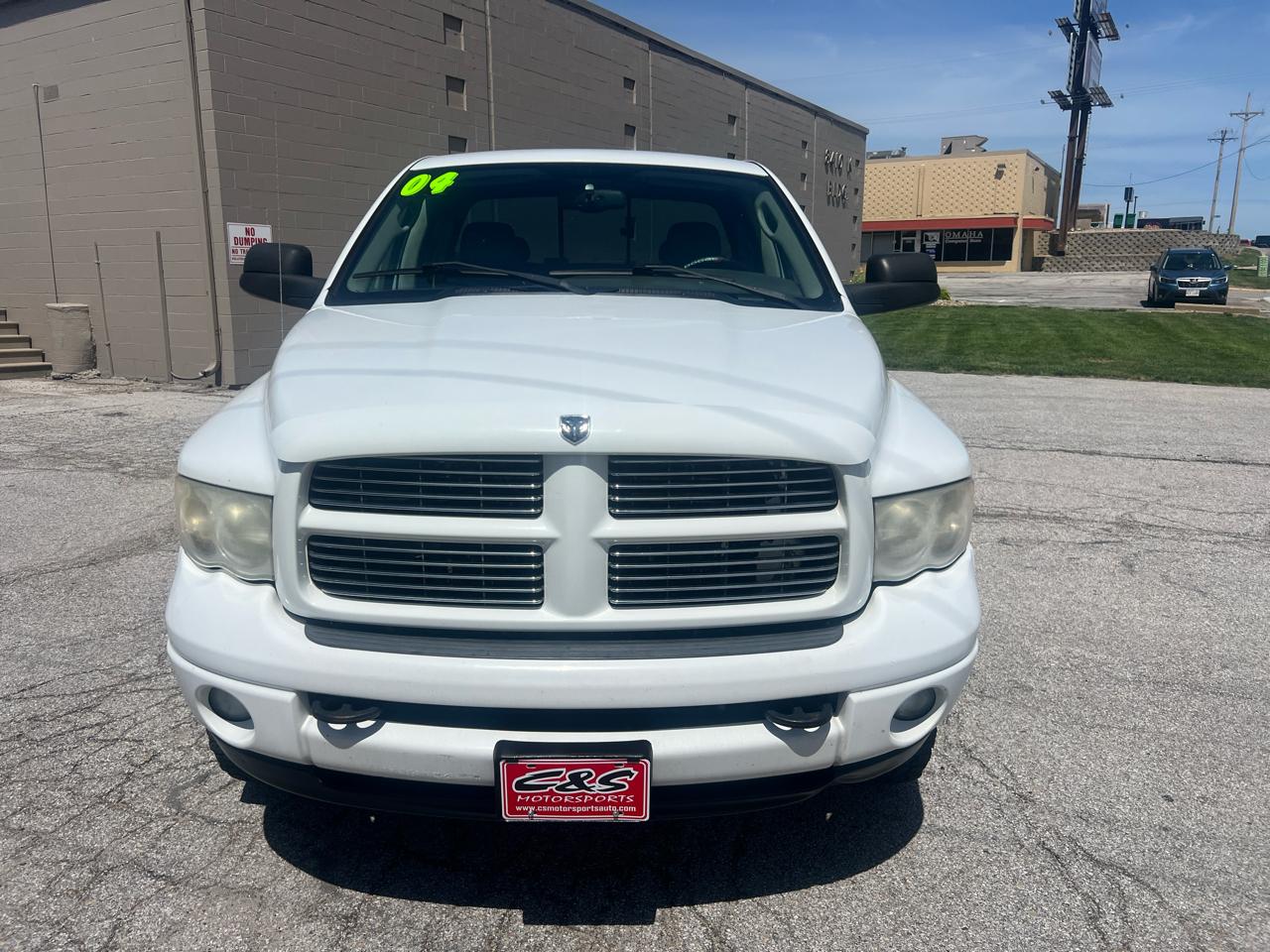 Dodge Ram 2500 4dr Quad Cab 140.5" WB 4WD SLT 2004