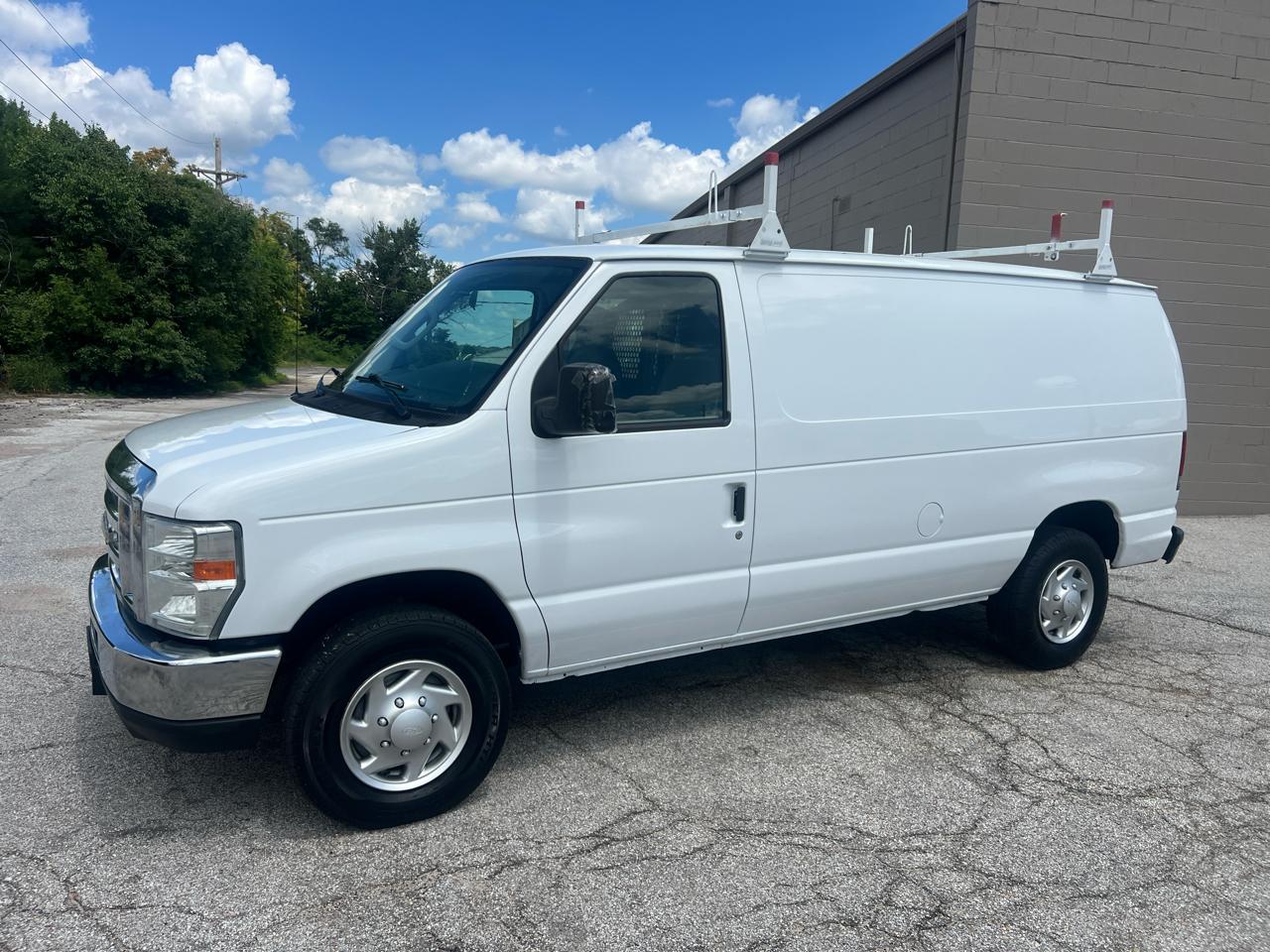 Ford Econoline Cargo Van E-250 Recreational 2014