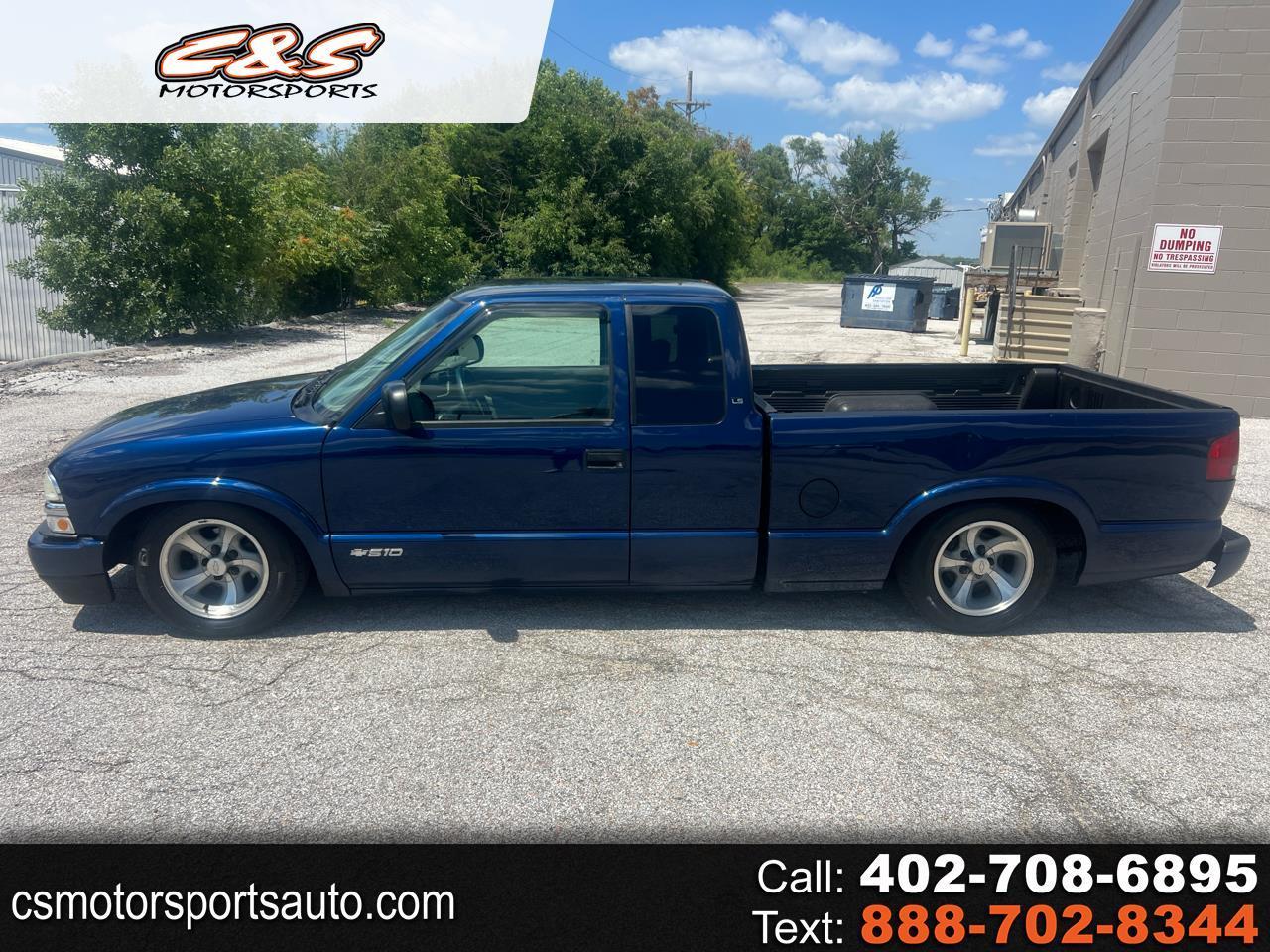 2002 Chevrolet S-10 Ext Cab 123" WB LS