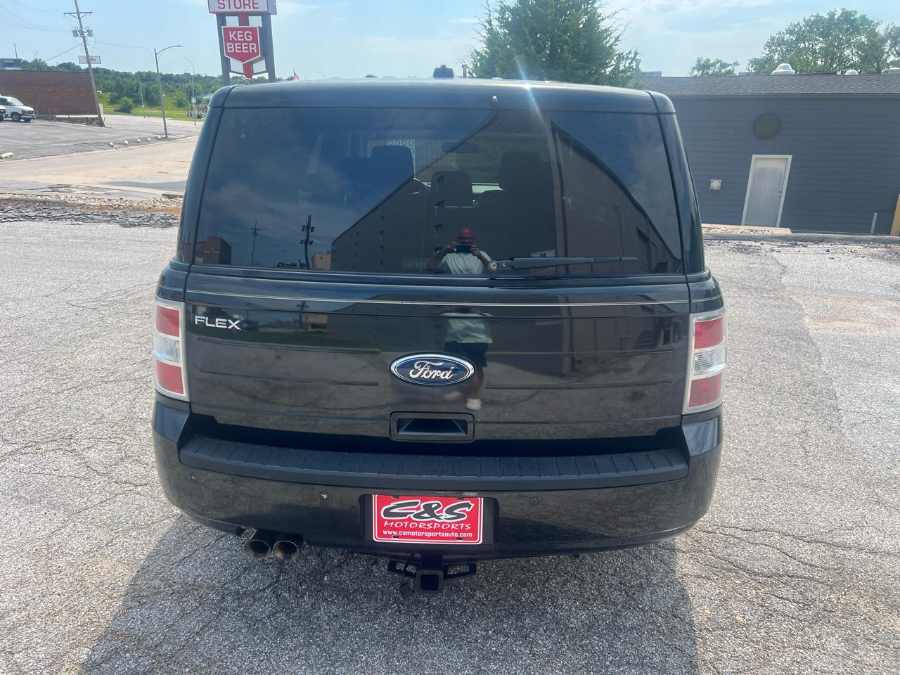 Ford Flex 4dr SE FWD 2011