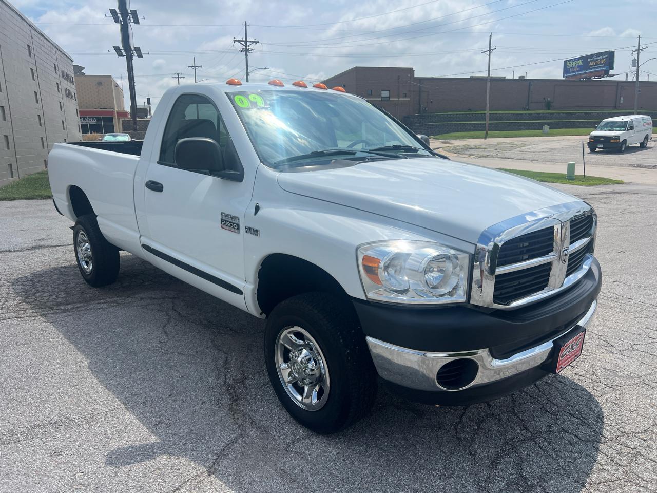 Dodge Ram 2500 4WD Reg Cab 140.5" SXT 2009