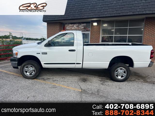 White 2009 Dodge RAM 2500 Pickup Truck Four-Wheel Drive Automatic