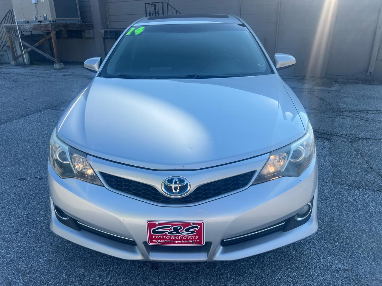 Toyota Camry Hybrid 2014.5 4dr Sdn SE Limited Edition (Natl) 2014