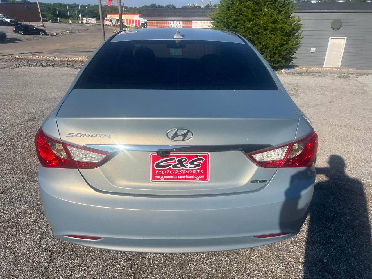 Hyundai Sonata 4dr Sdn 2.4L Auto Ltd 2011
