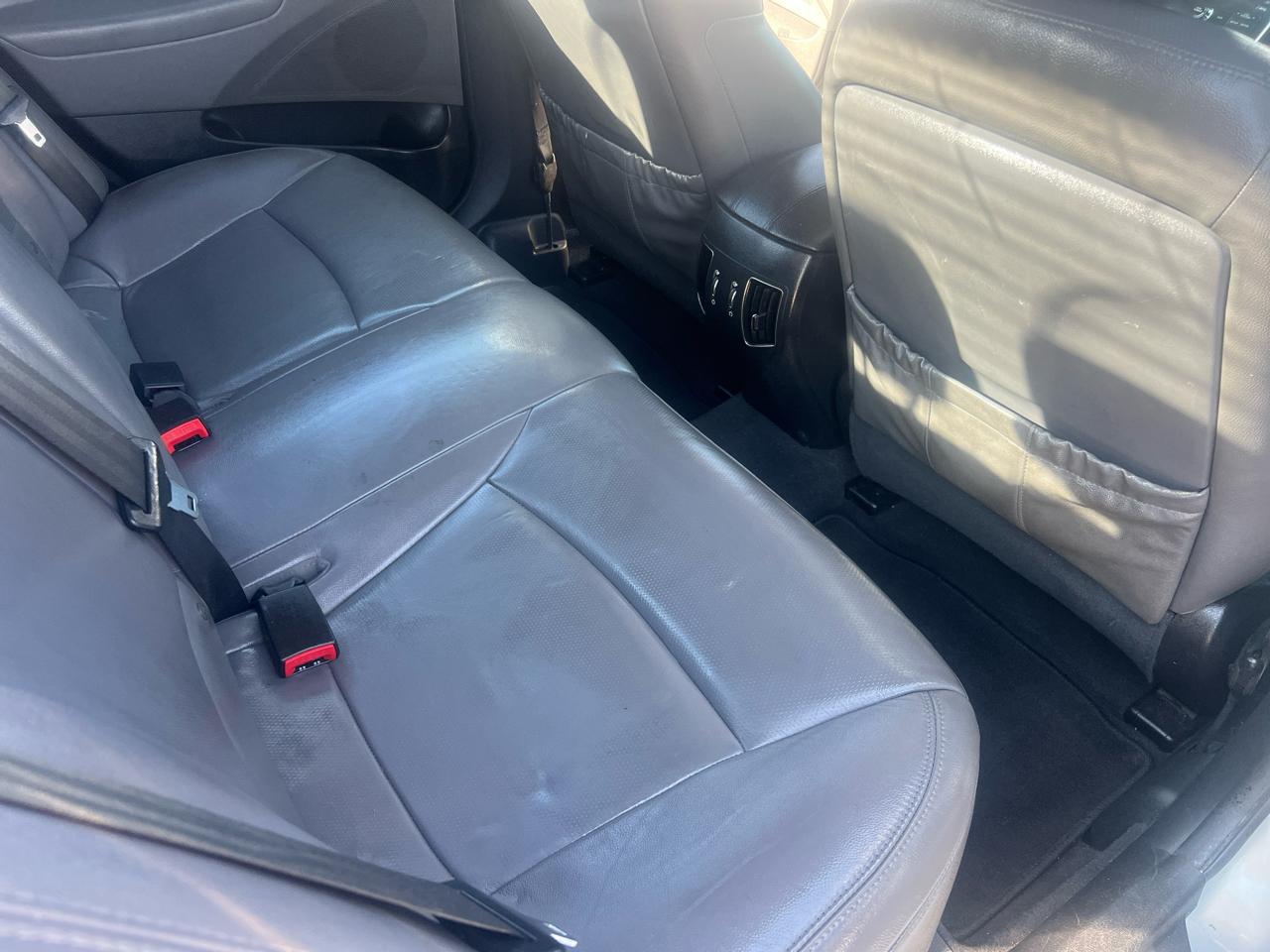 Hyundai Sonata 4dr Sdn 2.4L Auto Ltd 2011