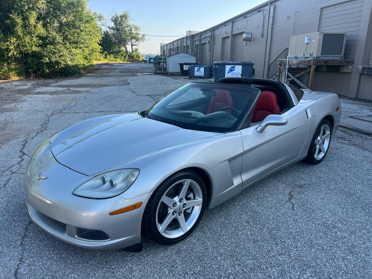 Chevrolet Corvette 2dr Cpe 2005