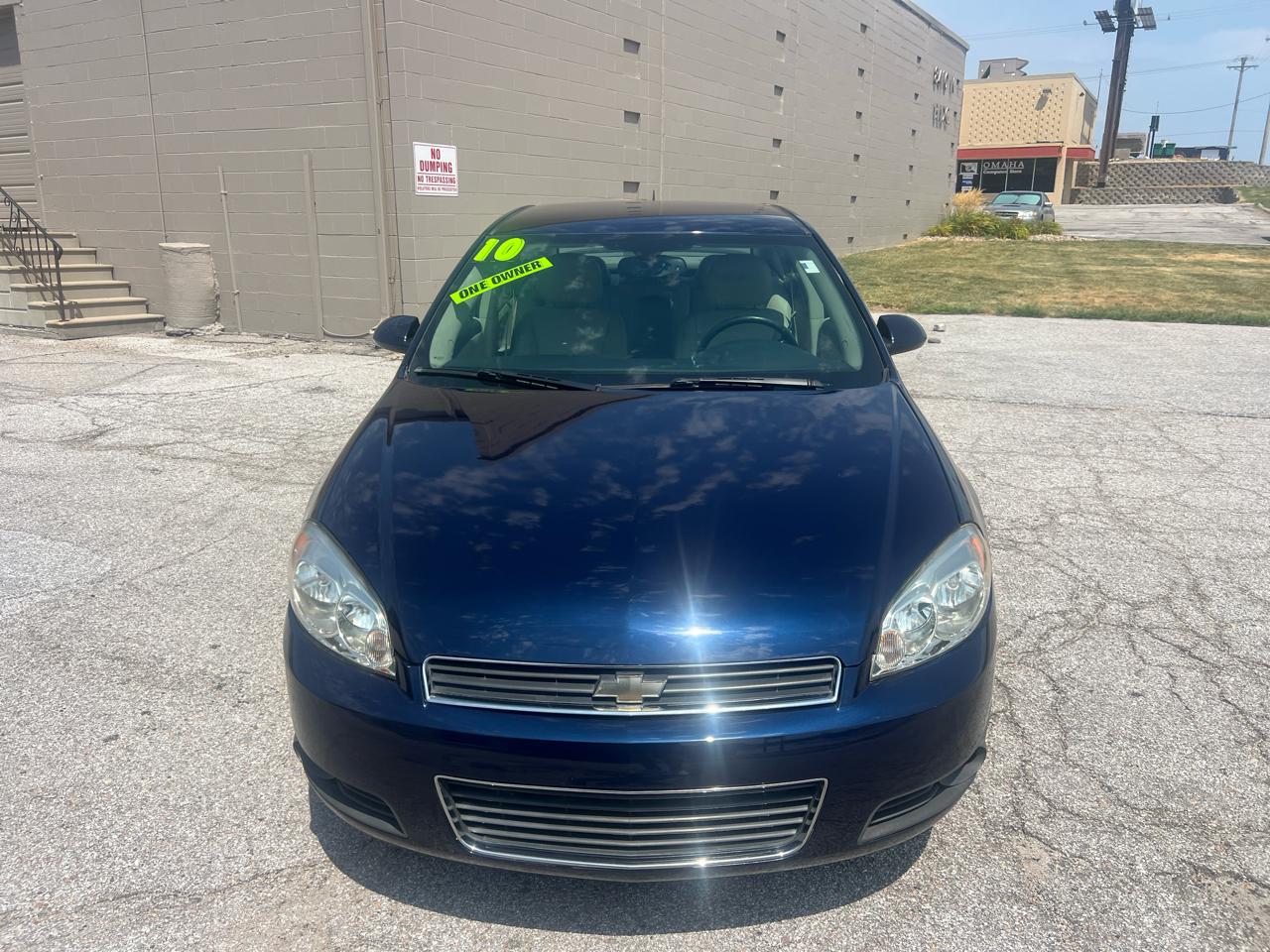 Chevrolet Impala 4dr Sdn LT 2010