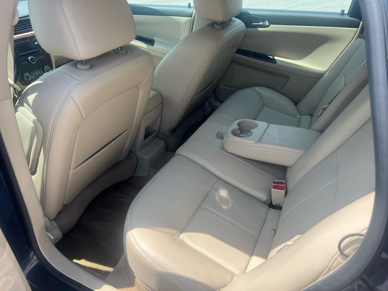 Chevrolet Impala 4dr Sdn LT 2010